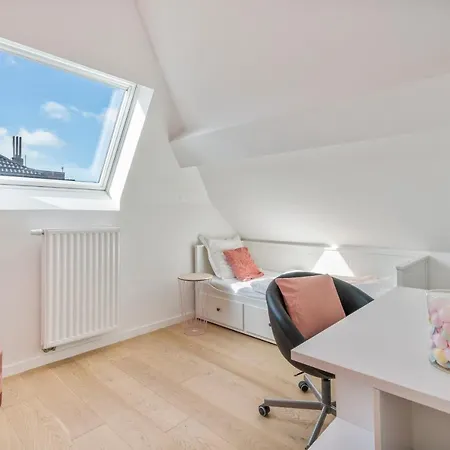 بيت للعطل Sersea - Spacious House In With Garage *